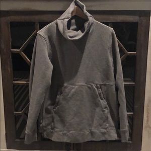 Lululemon Heathered Med Gray Press Pause Pullover